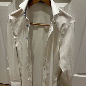 Men's button down shirt, excellent condition blue button accents